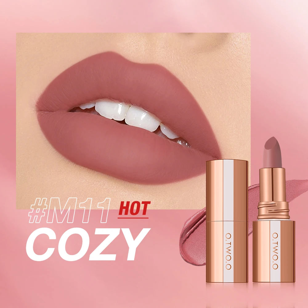 O.TWO.O-Rouge à Lèvres Longue Durée Résistant à l'Eau, Sans Taches, Classique 402, Pigmenté, Finition Velours, Maquillage Teinté Jules 256