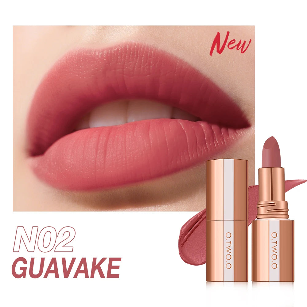 O.TWO.O-Rouge à Lèvres Longue Durée Résistant à l'Eau, Sans Taches, Classique 402, Pigmenté, Finition Velours, Maquillage Teinté Jules 256