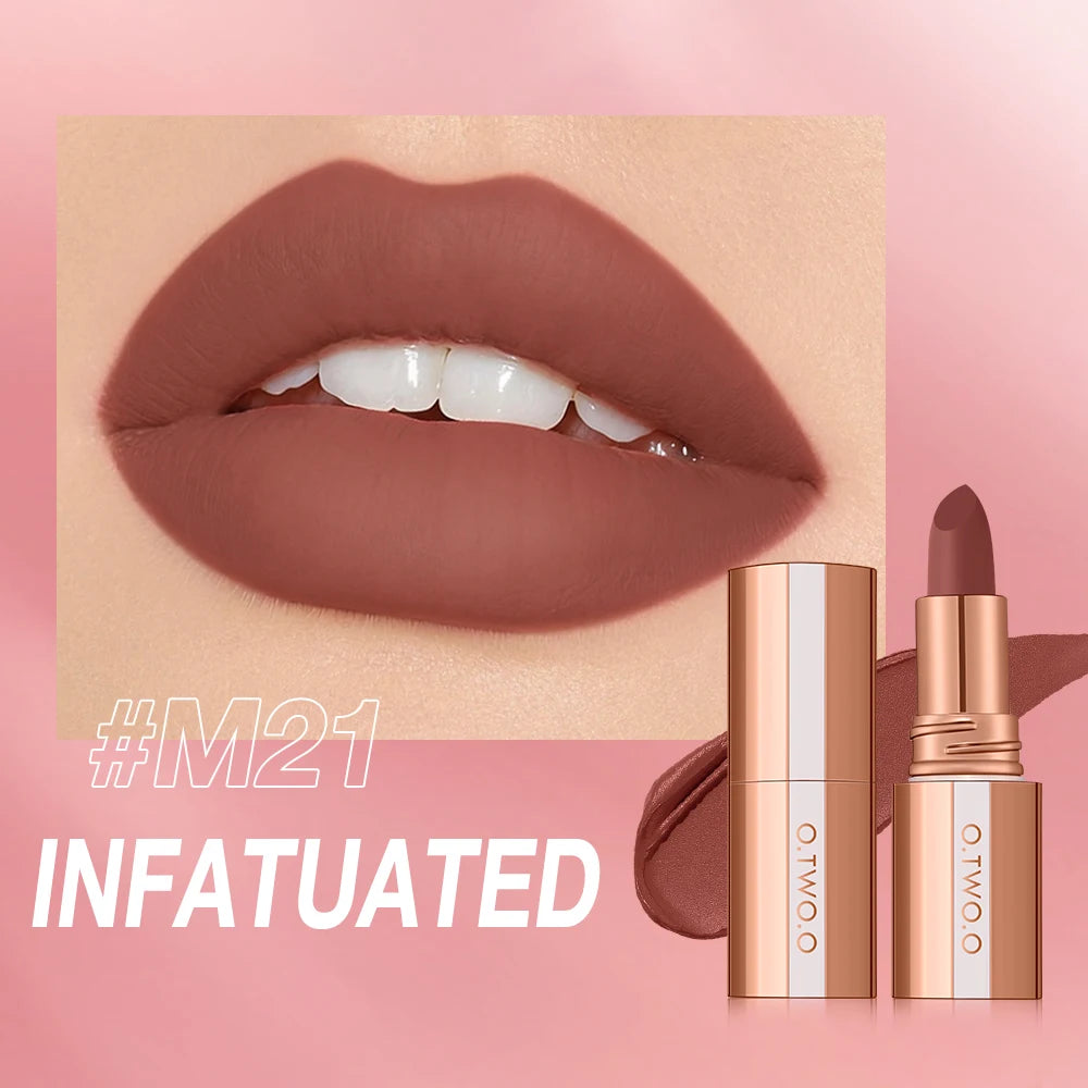 O.TWO.O-Rouge à Lèvres Longue Durée Résistant à l'Eau, Sans Taches, Classique 402, Pigmenté, Finition Velours, Maquillage Teinté Jules 256